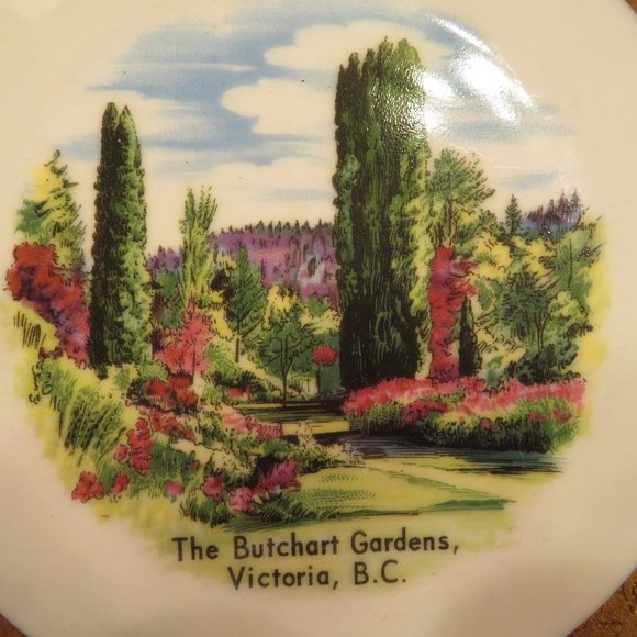 Butchart Gardens Collectible Plate Ceramic 6.75" Dia. (177C) - Picture 2 of 4